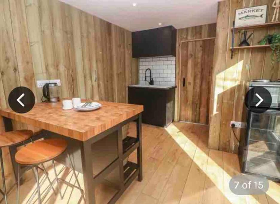 Hunting Gate Lodge Redruth Extérieur photo